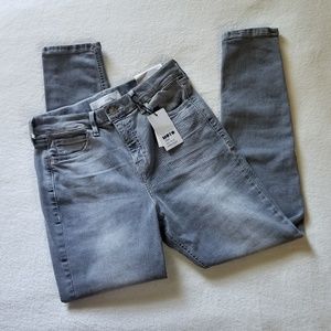 NWT Topshop Jamie High Waisted Jeans